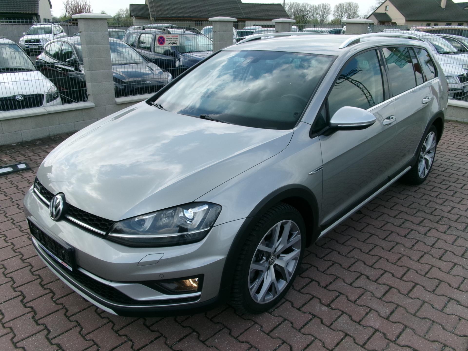 Volkswagen Golf 2,0TDI ALLTRACK AC NAVI BT