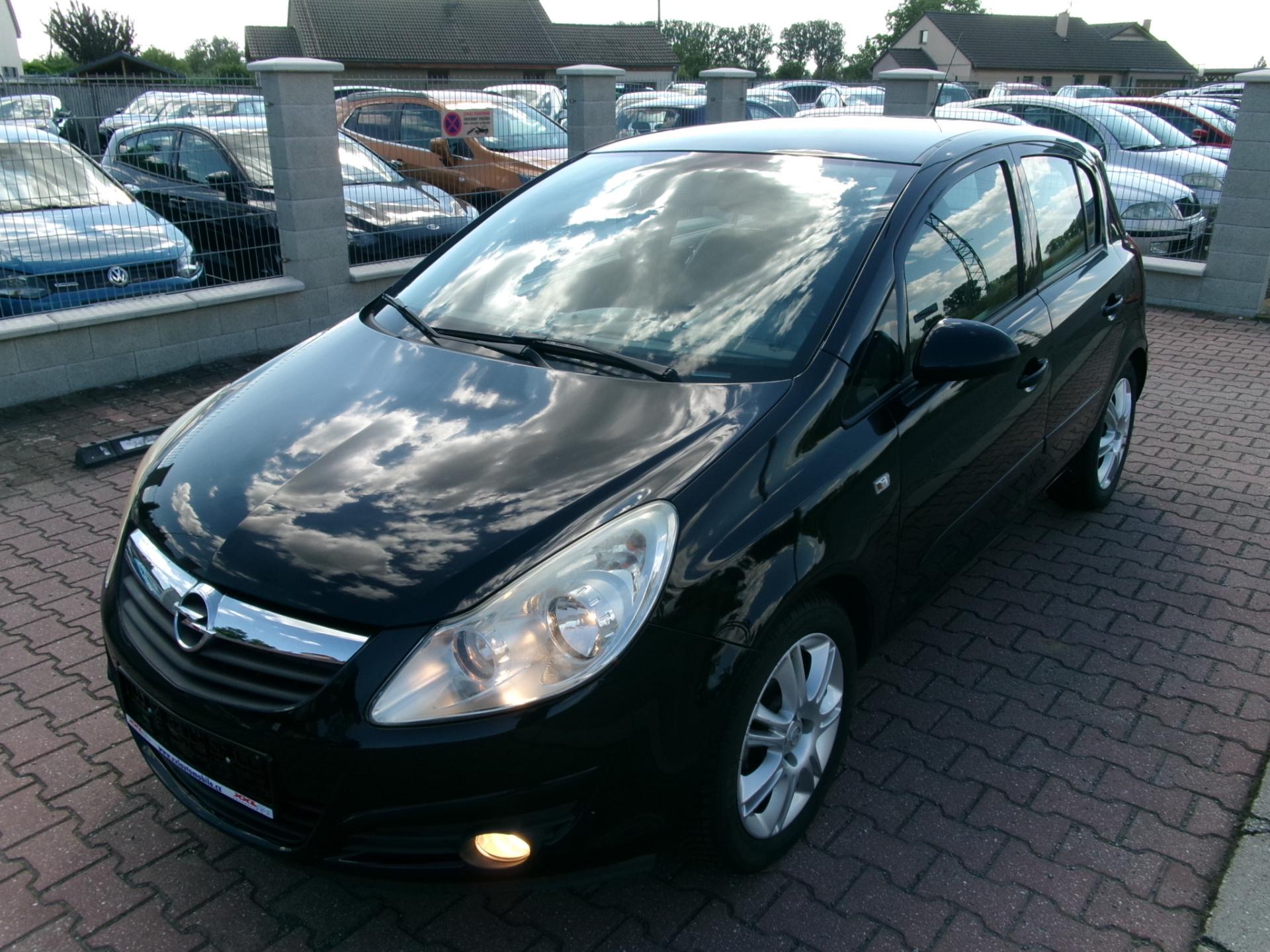 Opel Corsa 1,2 16V KLIMA ALU
