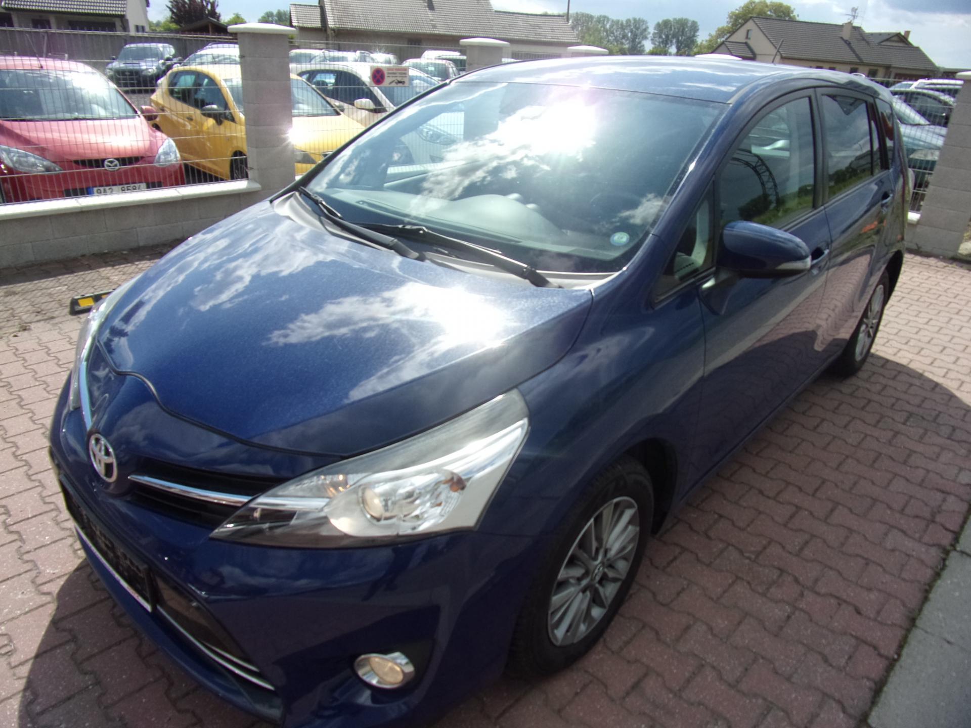 Toyota Verso 1,6 VVTi AUTOKLIMA 1MAJ.