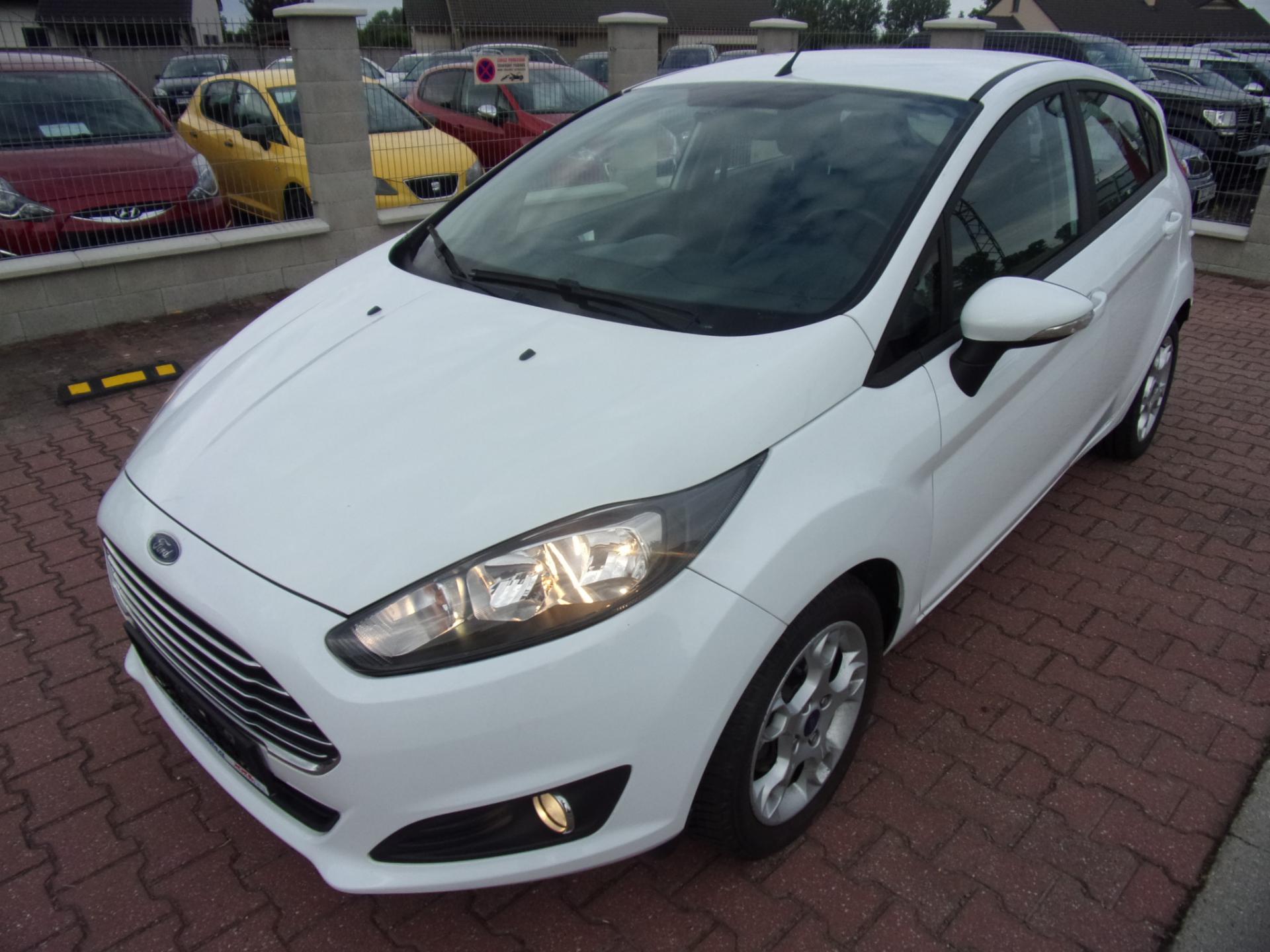 Ford Fiesta 1,5 TDCi KLIMA ALU BT HF