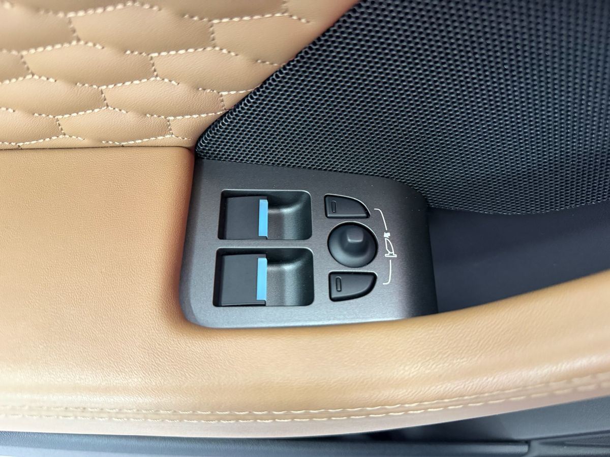 Jaguar F-Type 5.0 V8 AWD R HERITAGE 60 EDITI - foto 23