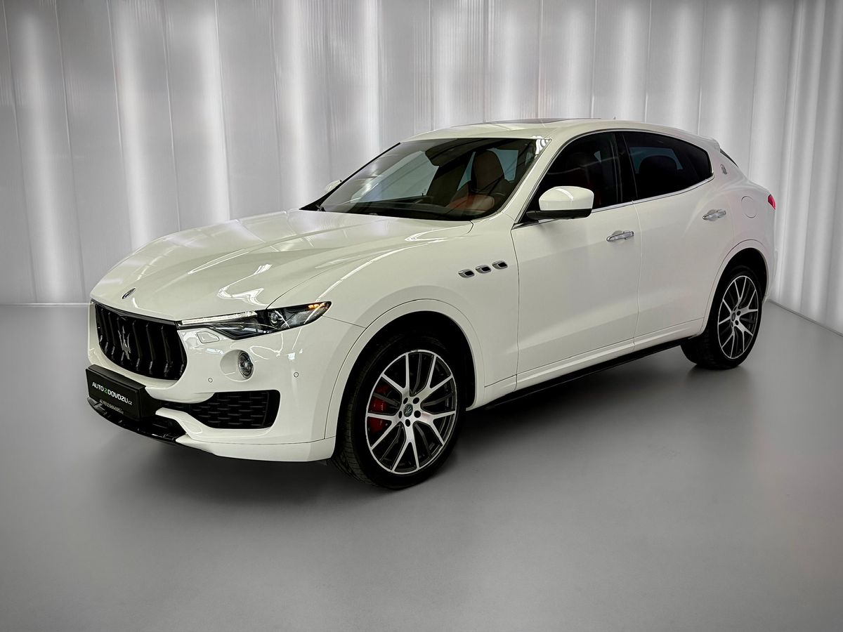 Maserati Levante V6 Q4 DIESEL, PANORAMA, VZDUCH
