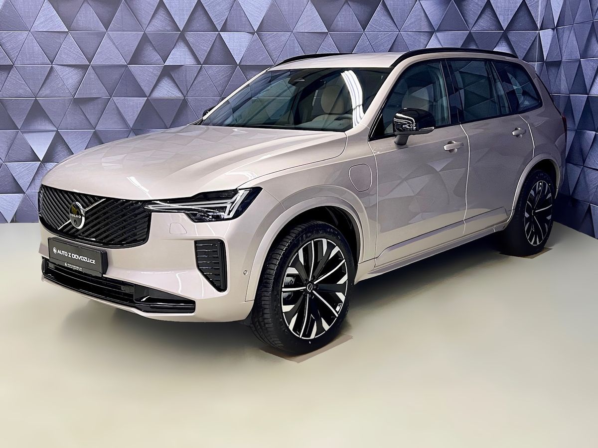 Volvo XC90 T8 AWD PLUS DARK, TAŽNÉ, H&K