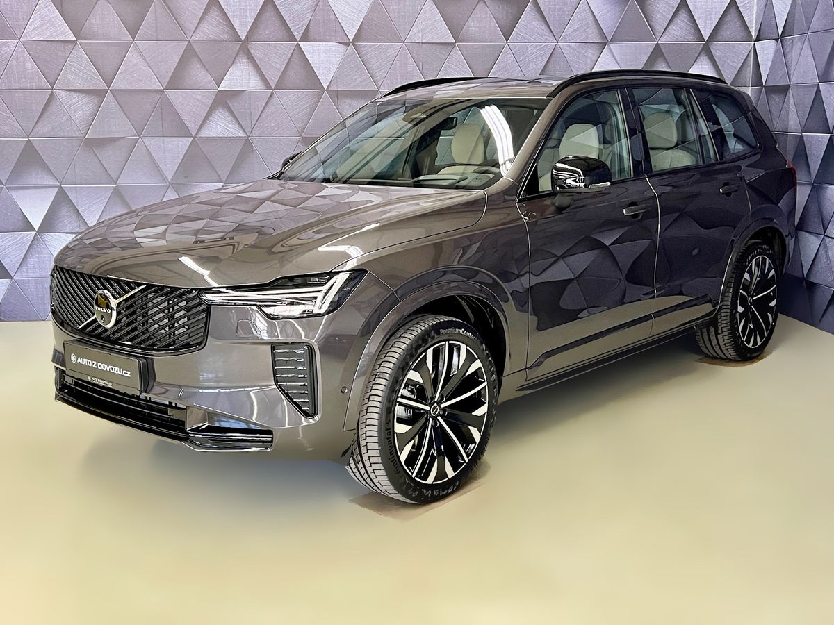 Volvo XC90 B5 AWD PLUS DARK, PANO, H&K