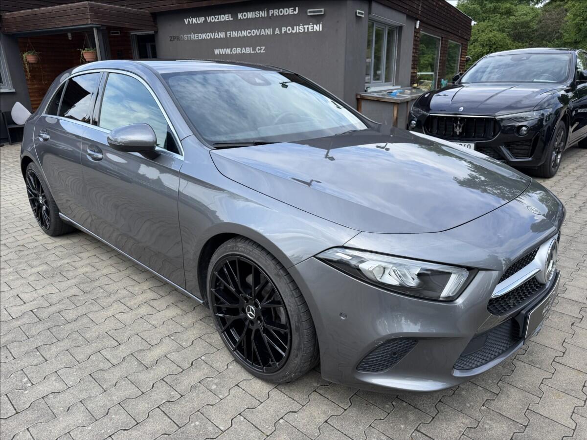 Mercedes-Benz Třídy A 2,0 180d