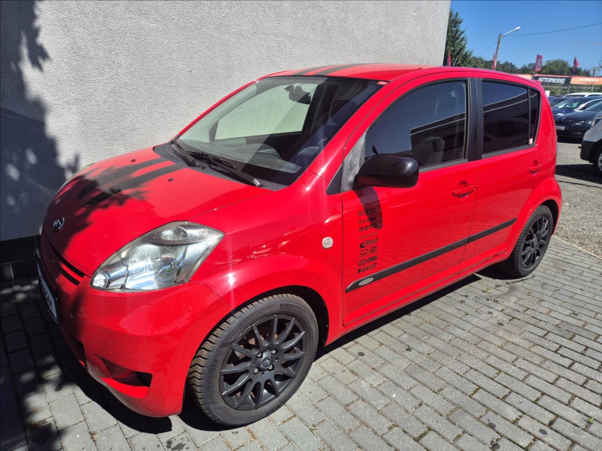 Daihatsu Sirion 1,0 i 51Kw Klima ALU