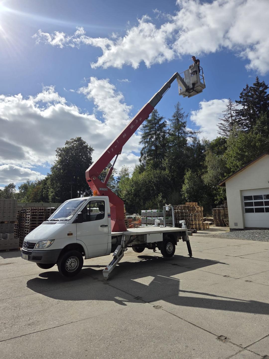 Mercedes-Benz Sprinter 311CDi VYSOKOZDVIŽNÁ PLOŠINA