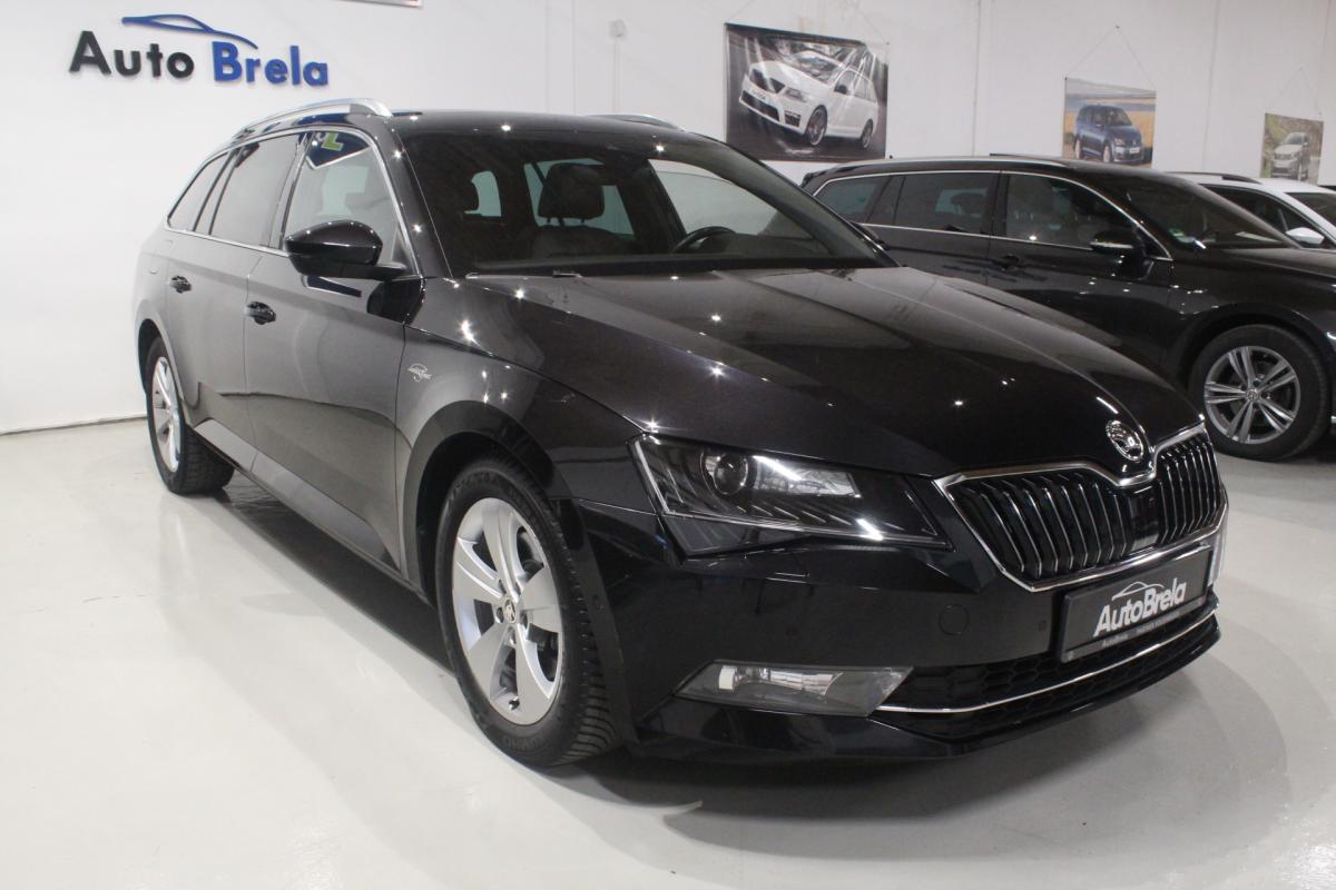 Škoda Superb 2.0TDI DSG L&K 4x4 Display