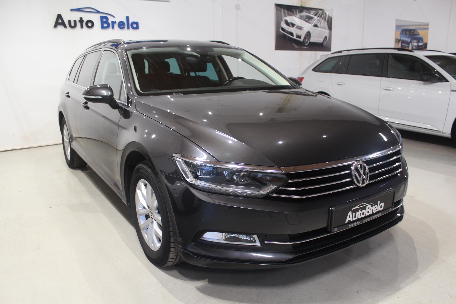 Volkswagen Passat 2.0TDI DSG Display LED Navi