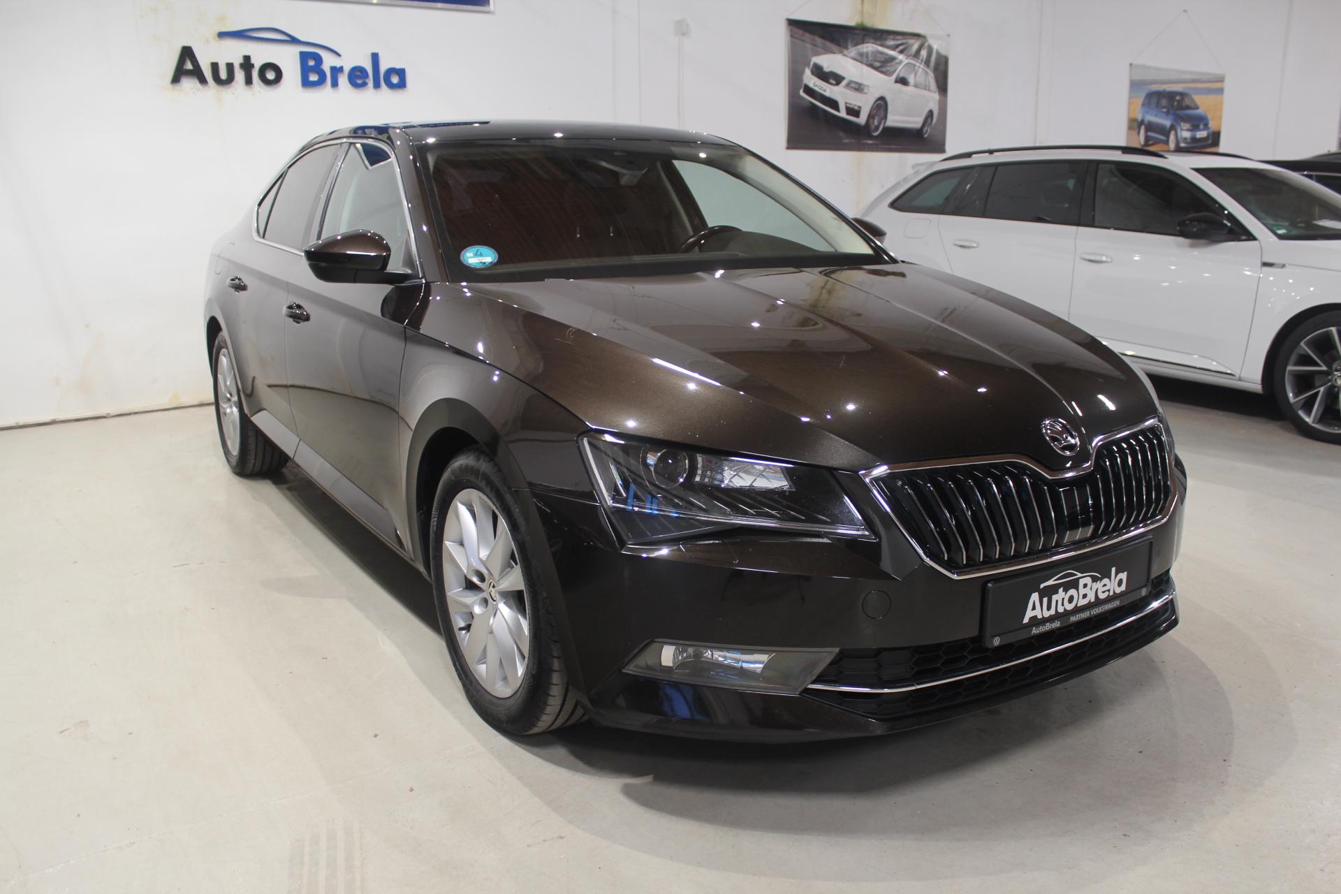 Škoda Superb 2.0TDI DSG STYLE+ Navi LED