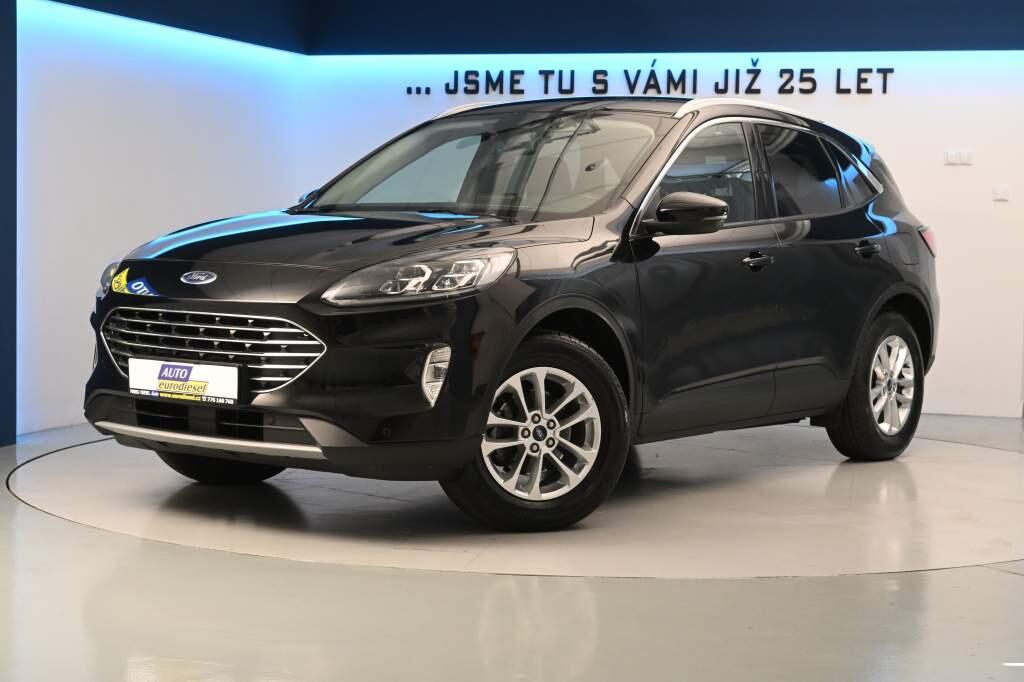 Ford Kuga 2.5 4x4 FHEV LED Virtual Tažné