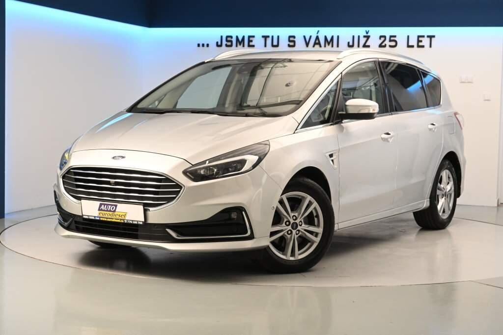 Ford S-MAX 2.0 LED SONY ACC 7 Míst Tažné