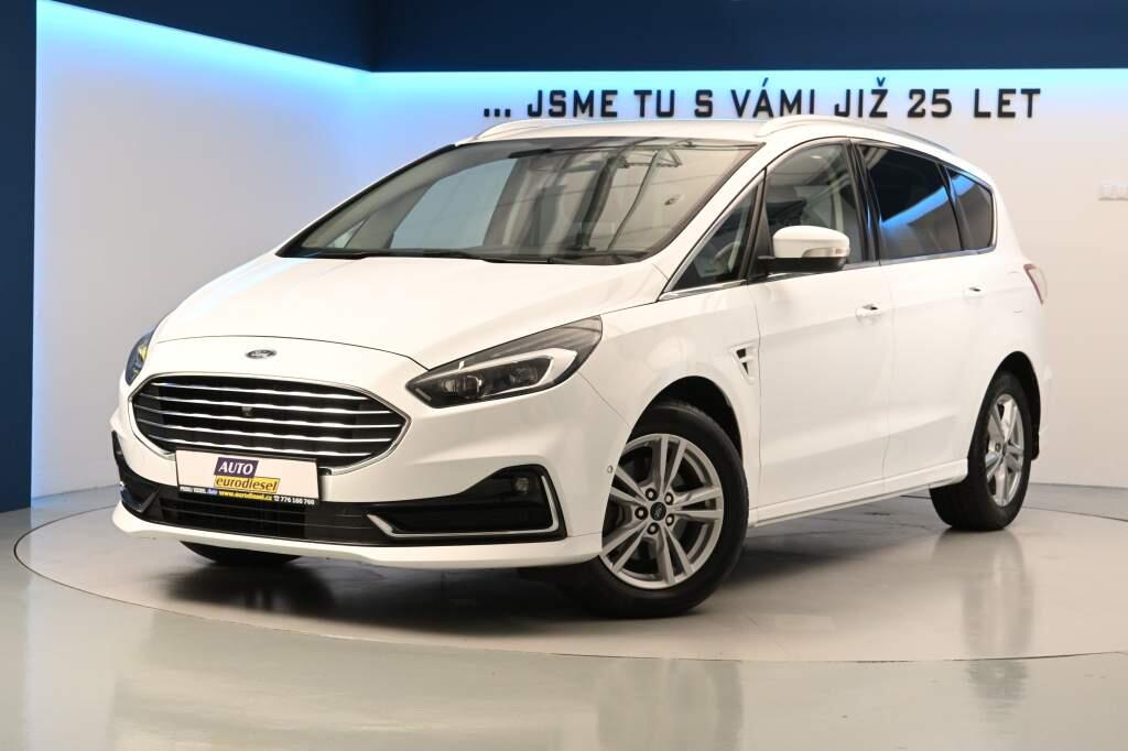 Ford S-MAX 2.0 LED SONY ACC 7 Míst Tažné