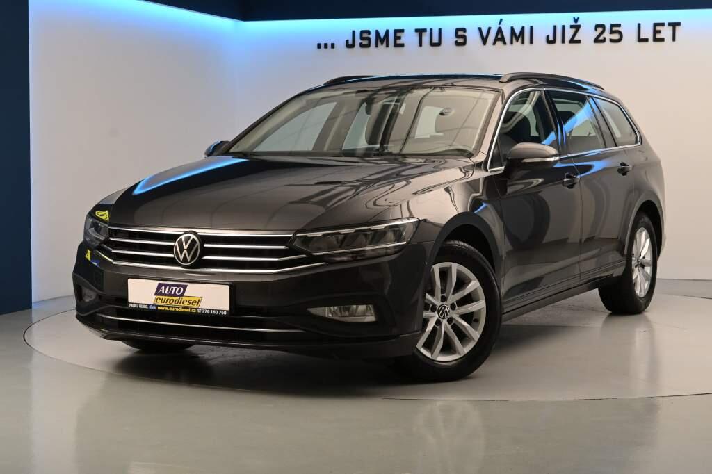 Volkswagen Passat 2.0 LED Tažné Kamera Masáž ACC