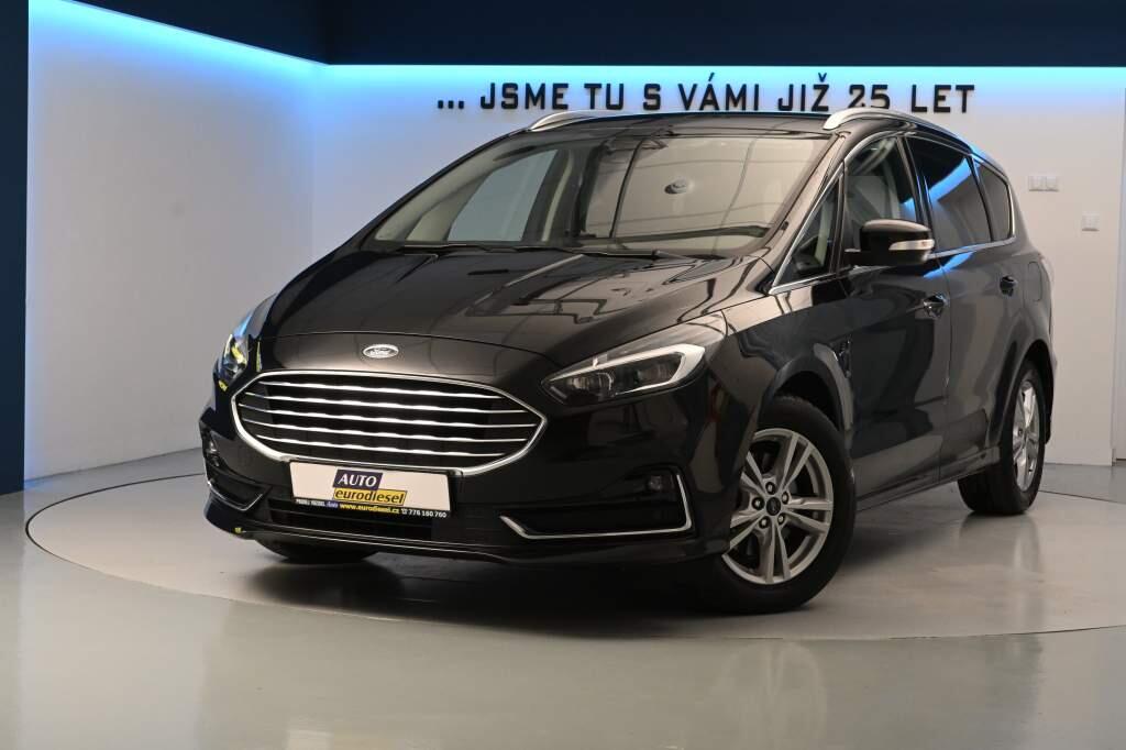 Ford S-MAX 2.0 7 míst LED Kamera 8AT ECOB