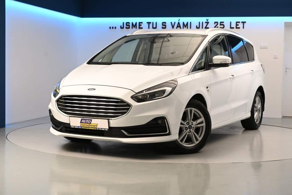 Ford S-MAX 2.0 LED ACC Kamera Tažné 8AT E