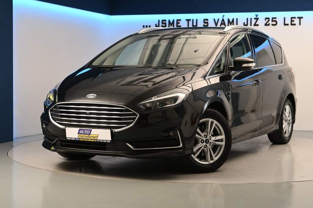Ford S-MAX 2.5 LED SONY ACC Tažné FHEV DU