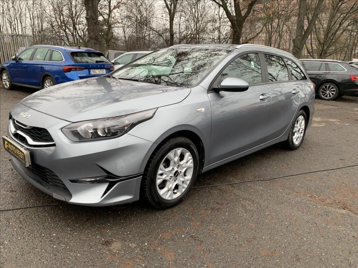 Kia Ceed 1,5 T-GDi AUTOMAT,1.MAJITEL,ČR
