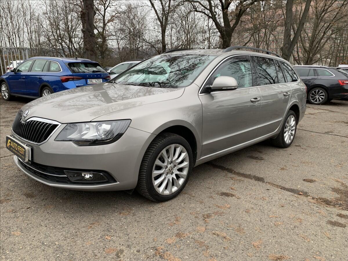 Škoda Superb 2,0 TDI DSG 125KW 1.MAJ.,ČR,