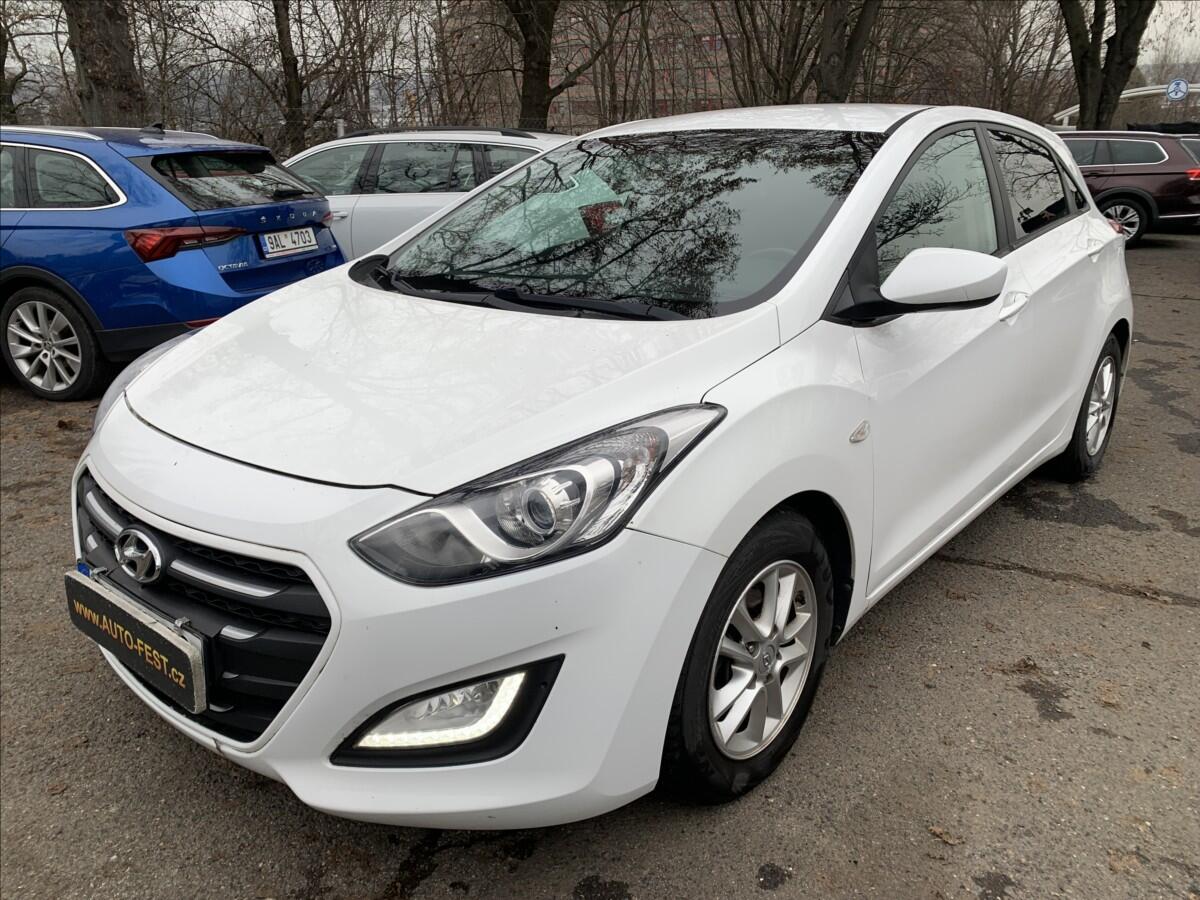Hyundai i30 1,6 i 88KW