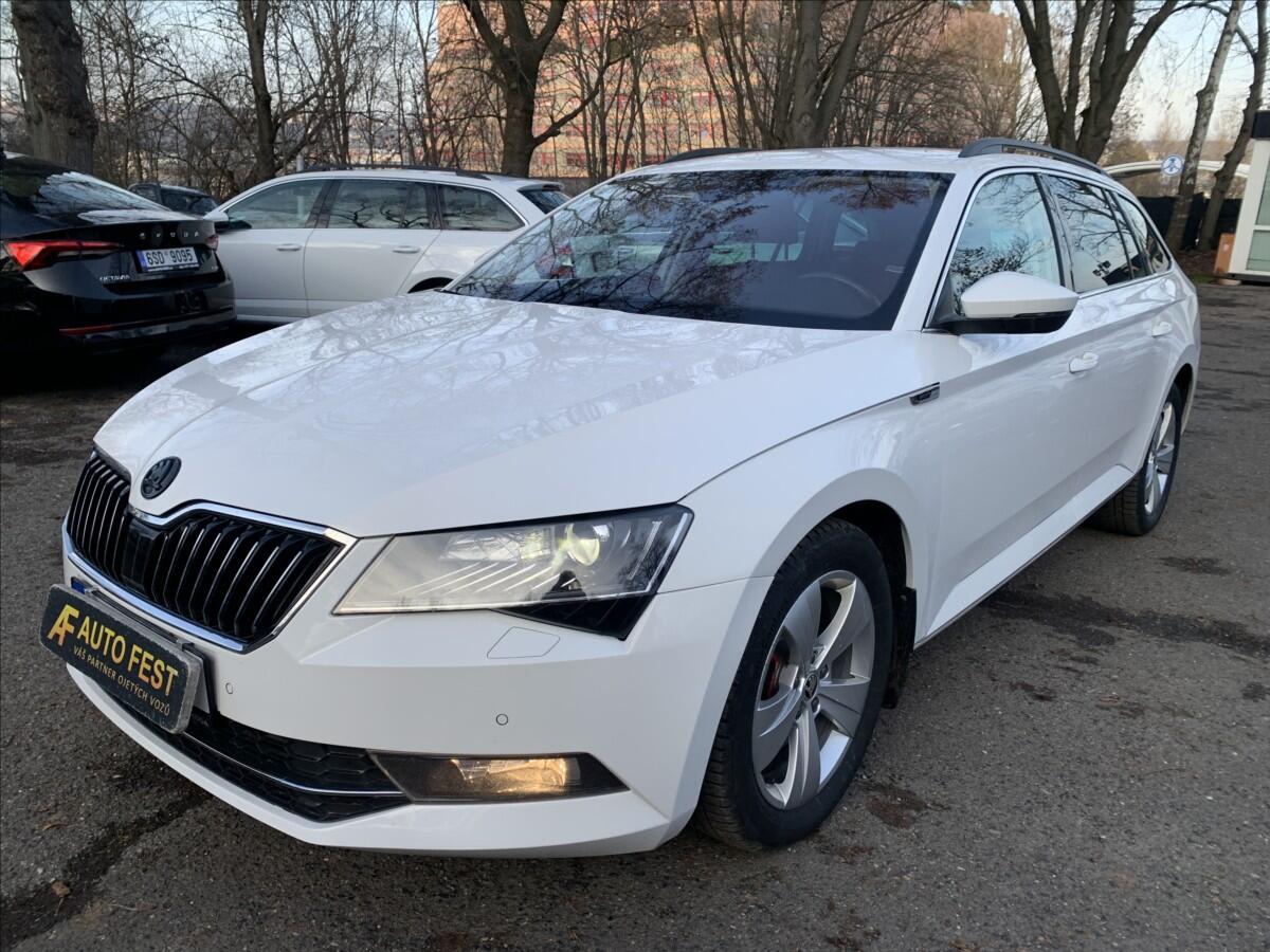 Škoda Superb 2,0 TDI DSG STYLE 4x4 SERVISKA