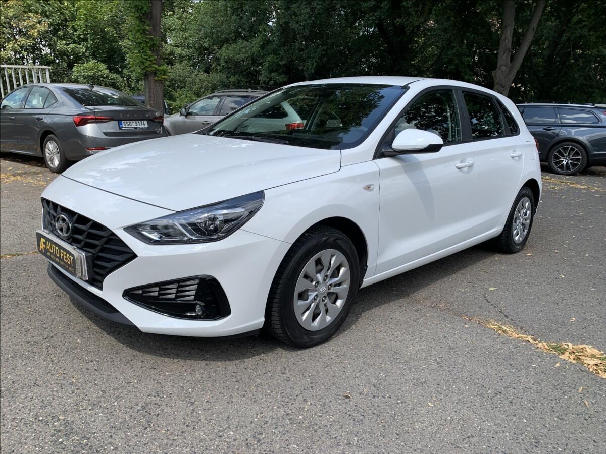 Hyundai i30 1,5 i,ČR,SERVISKA,1.MAJ