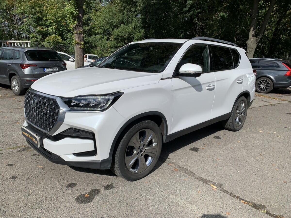 SsangYong Rexton 2,2 D AWD,1.MAJ.,ČR,SERVISKA
