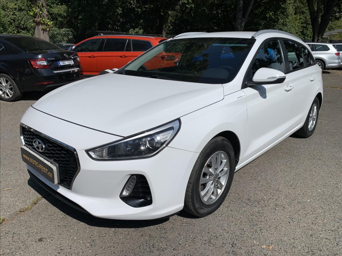 Hyundai I30 1,6 CRDI 1.MAJITEL,ČR