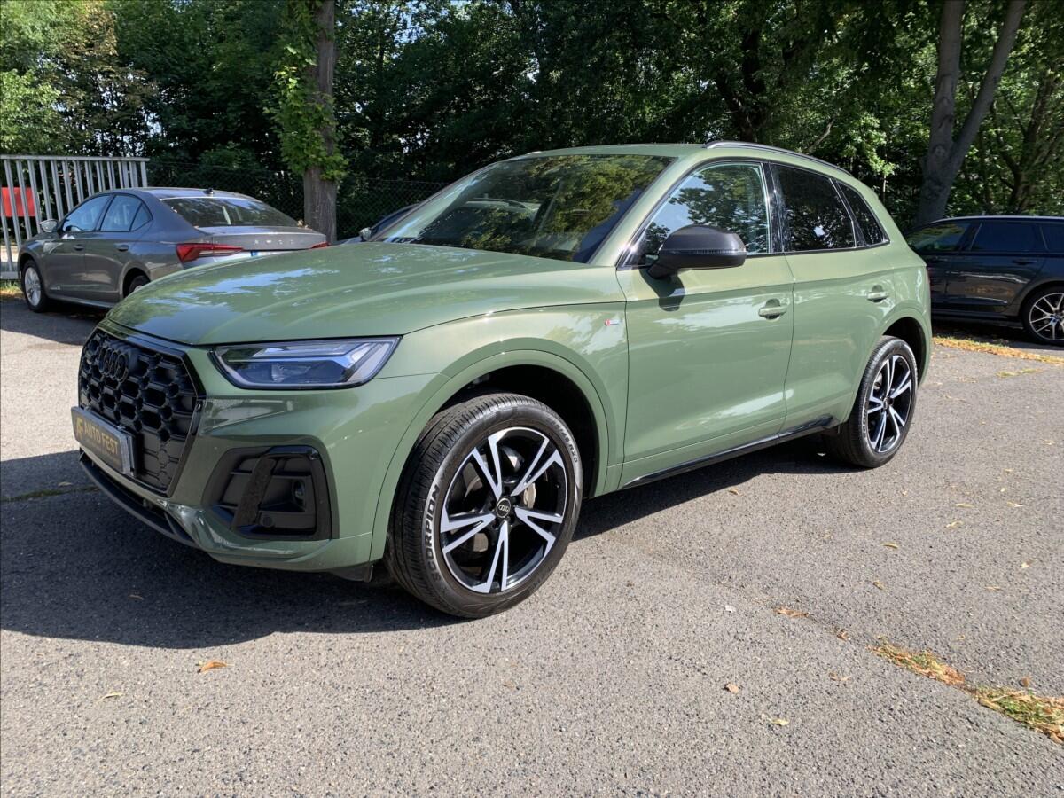 Audi Q5 2,0 TDI QUATTRO SLINE ČR,SERVI