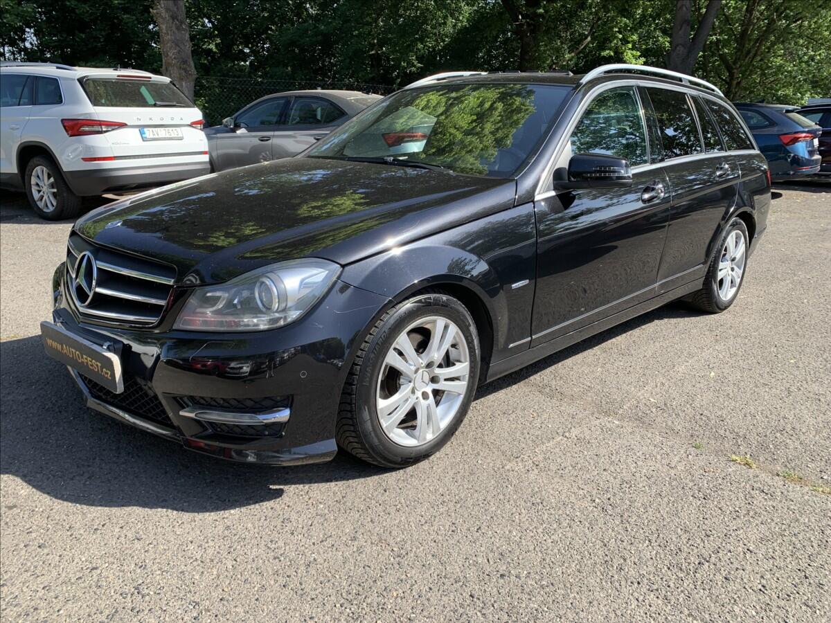 Mercedes-Benz Třídy C 2,2 CDI 4MATIC