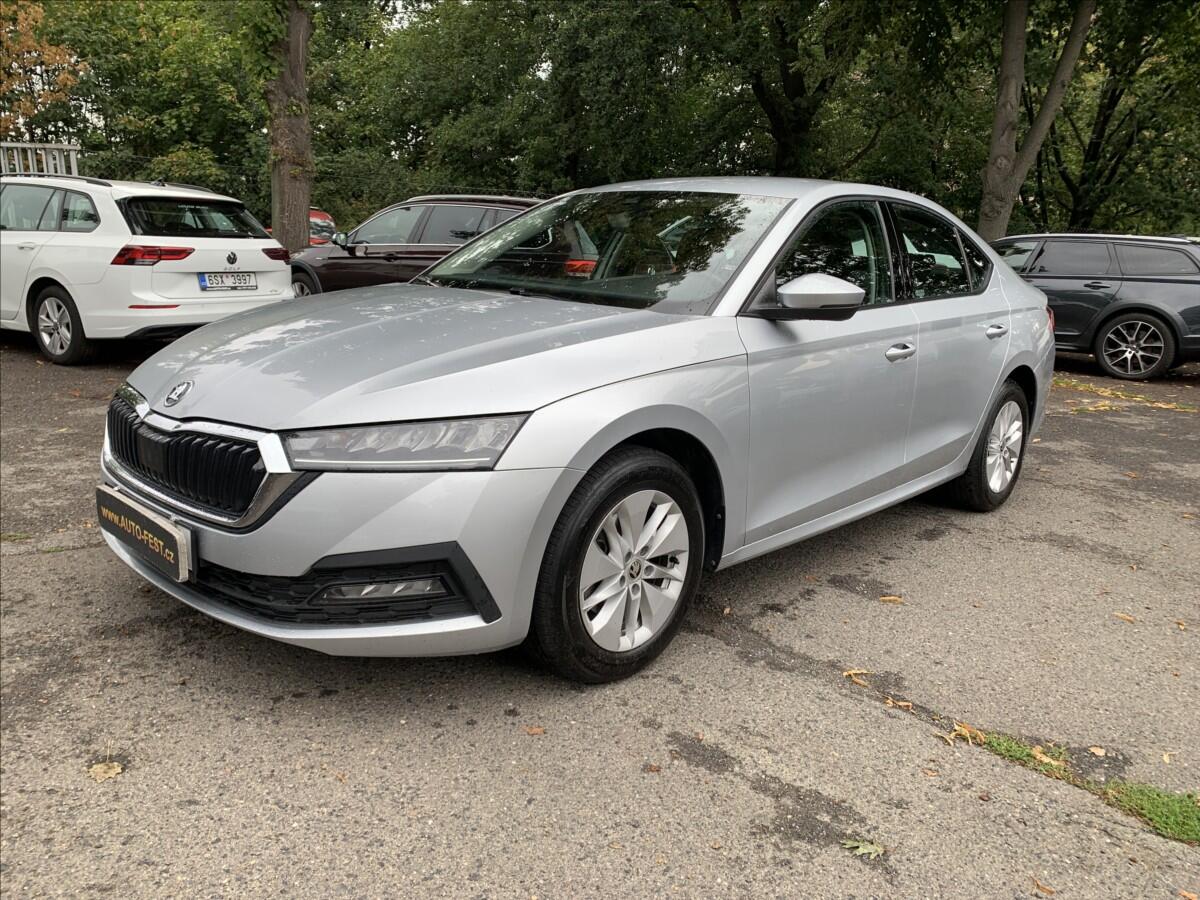 Škoda Octavia 1,0 TSI DSG,ČR,1.MAJ,SERVISKA