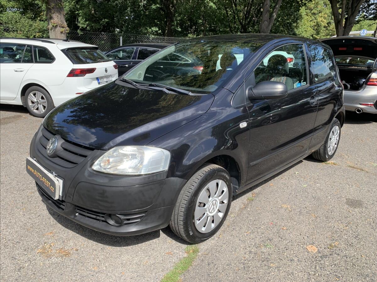 Volkswagen Fox 1,2 i ČR,CEBIA