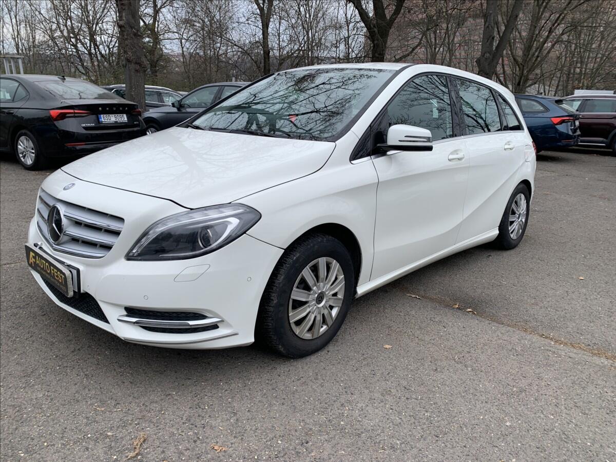 Mercedes-Benz Třídy B 1,6 B180 ČR