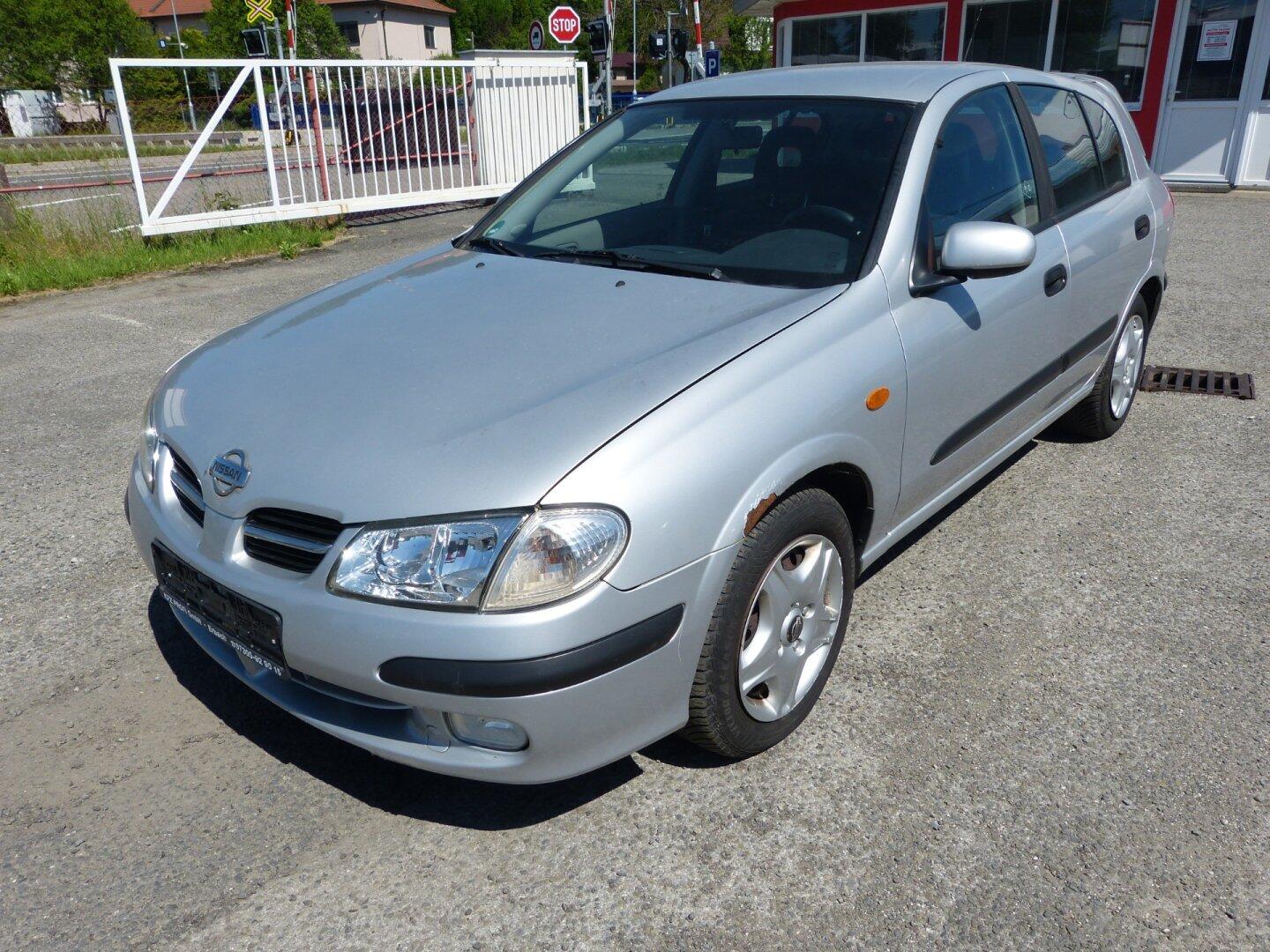 Nissan Almera 1.5