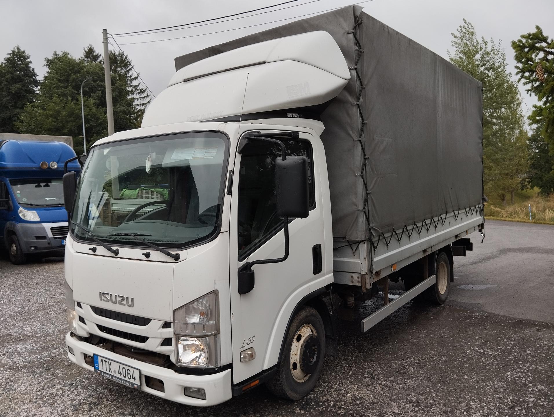 Isuzu L35 VALNÍK