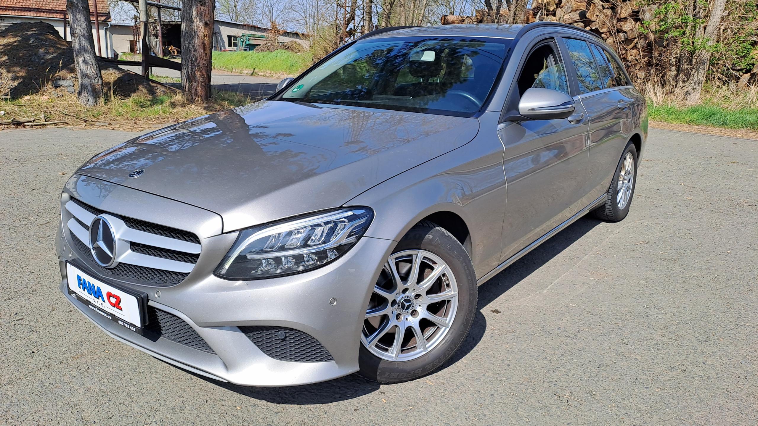 Mercedes-Benz Třídy C C180 d Business Solution