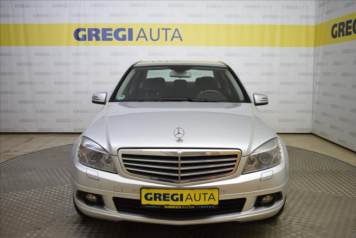 Mercedes-Benz Třídy C C200 1,8i AUTOMAT TOP STAV