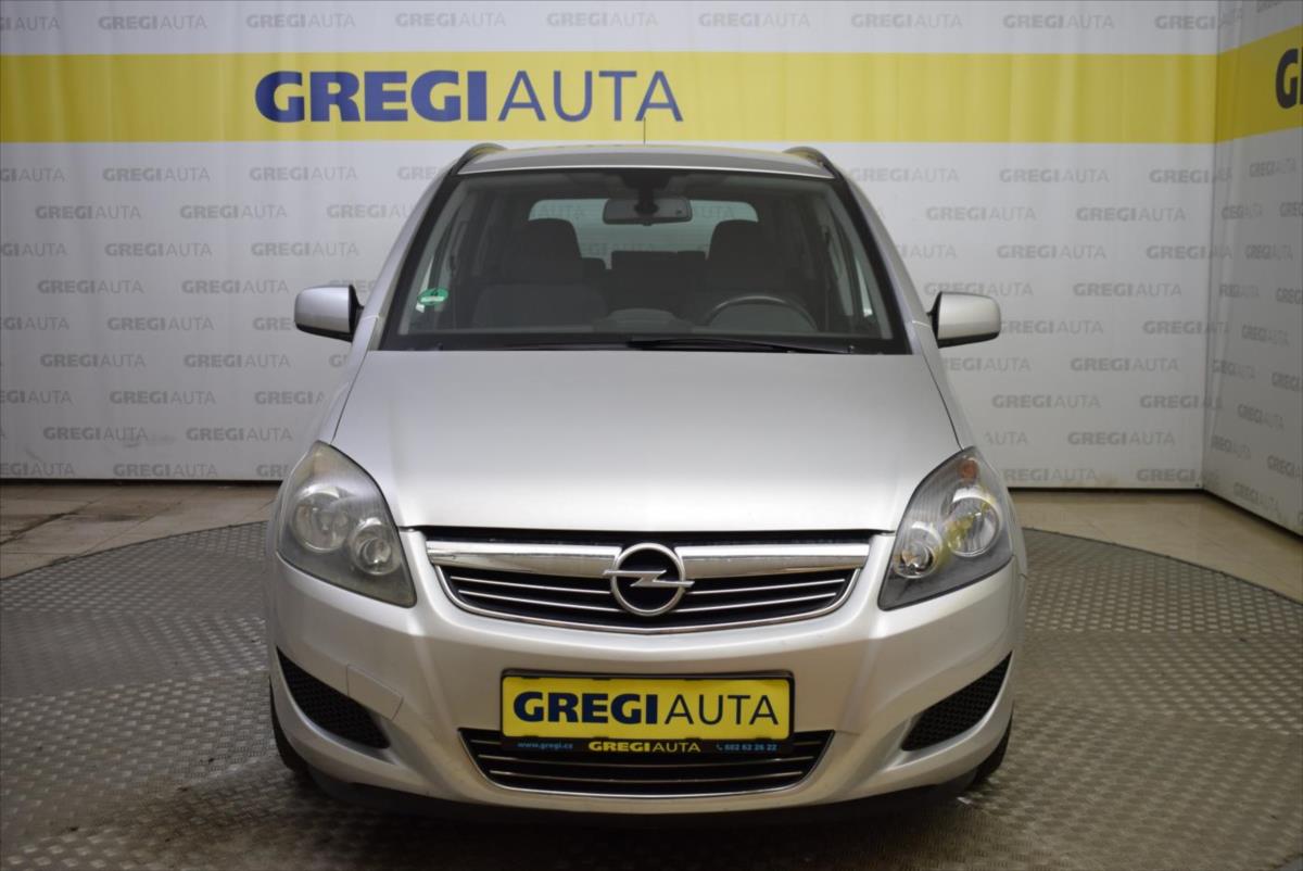 Opel Zafira 1,7 CDTi 7 MÍST SUPER STAV