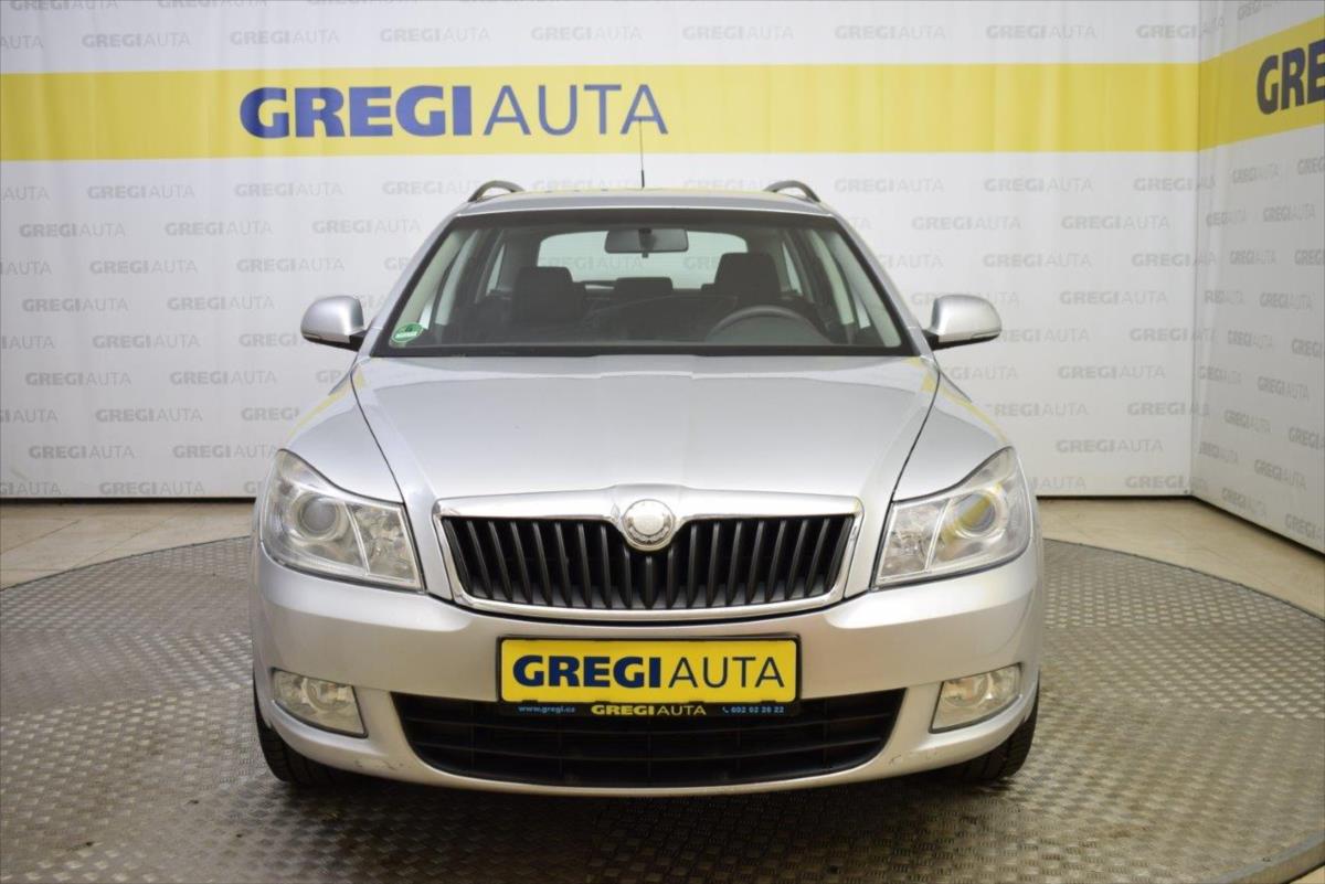 Škoda Octavia 2,0 TDI DSG SUPER STAV