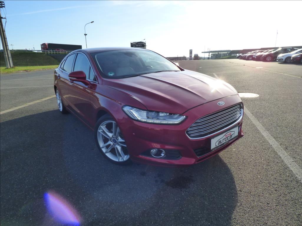 Ford Mondeo 2,0 TDCi,LED Titanium
