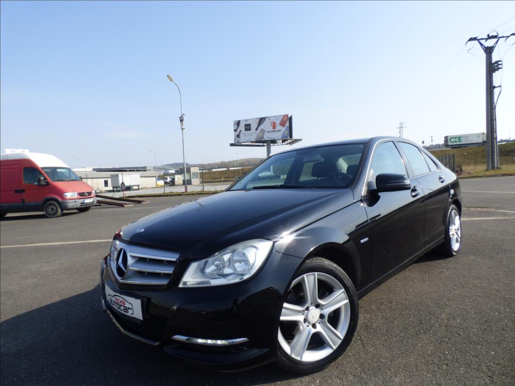 Mercedes-Benz Třídy C 2,2 CDI BlueEfficiency 180 CD