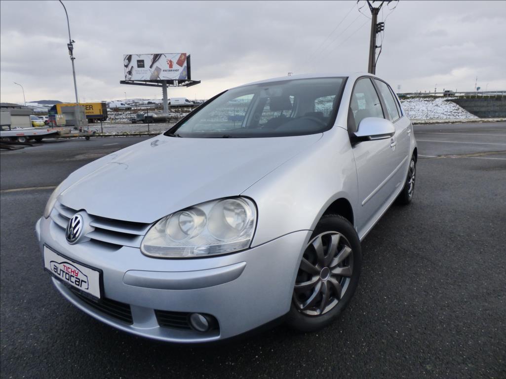 Volkswagen Golf 1,6 Digi Klima,Webasto Tour
