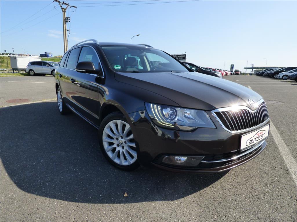 Škoda Superb 2,0 TDI,Bi-Xenon,Digi Kima,ser