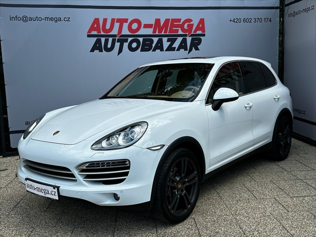 Porsche Cayenne 3,0 D 180KW PLATINUM-SERVIS!!
