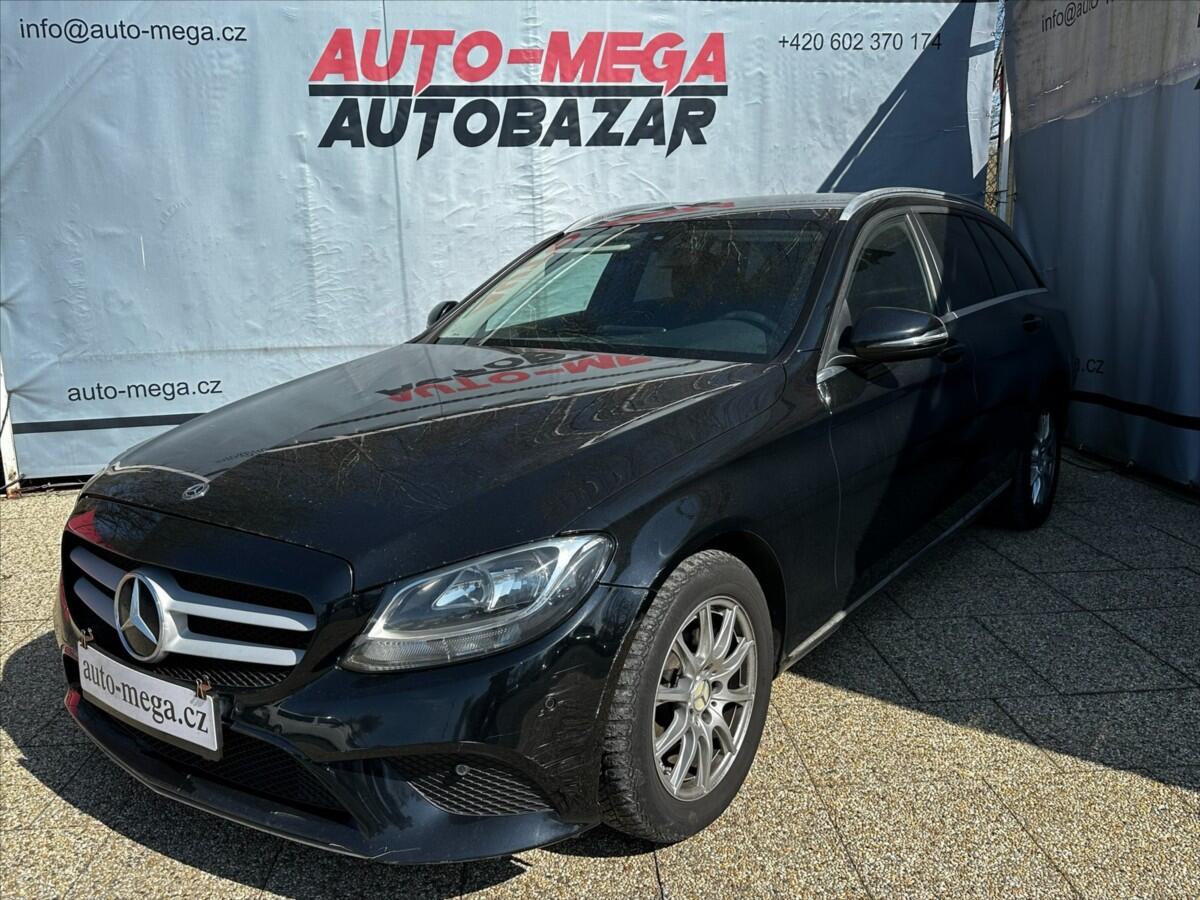 Mercedes-Benz Třídy C 1,6 D 90KW 180D-Kožený interié