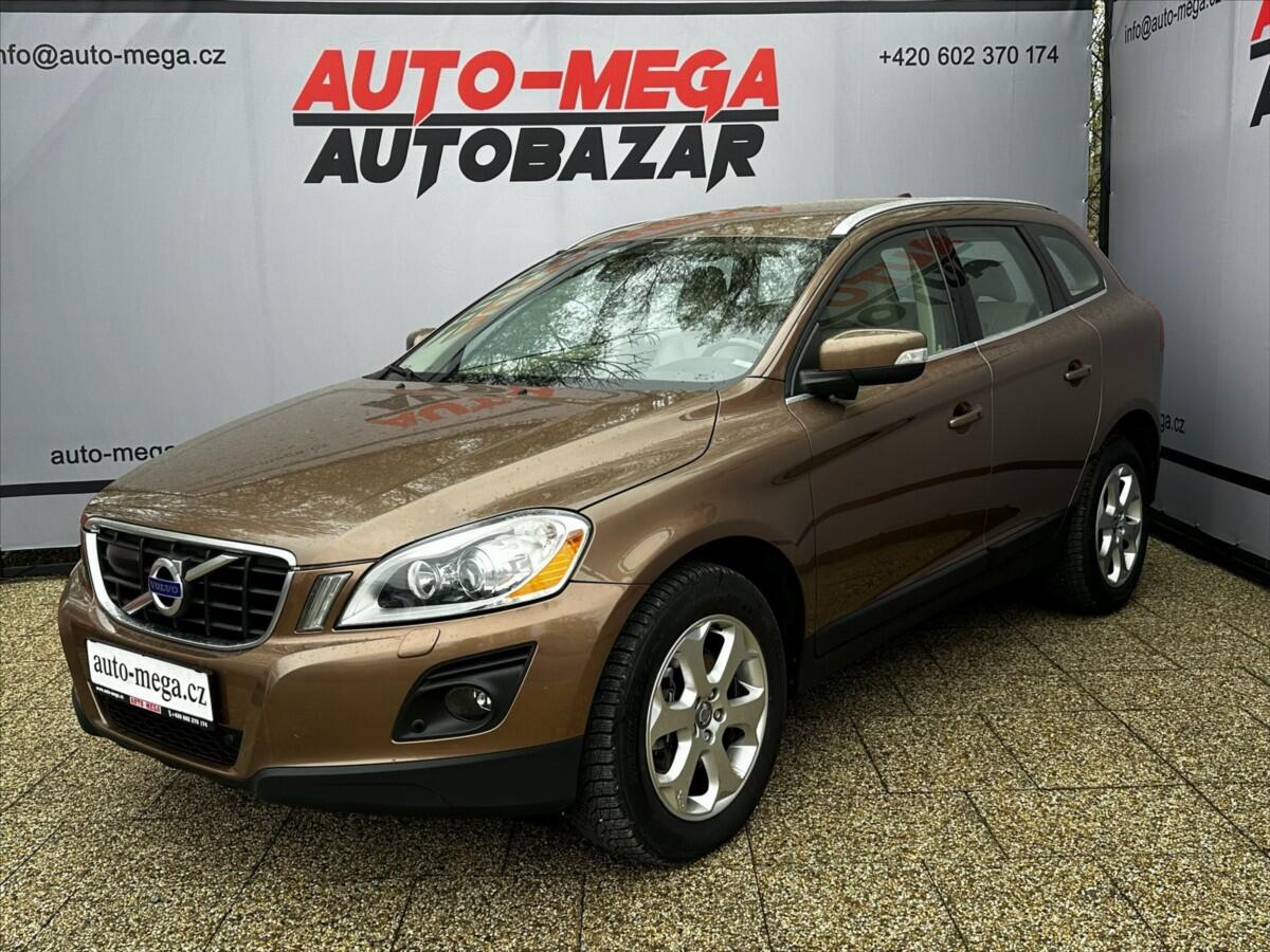 Volvo XC60 2,4 D5 136KW-AWD-SUMMUM-SERVIS