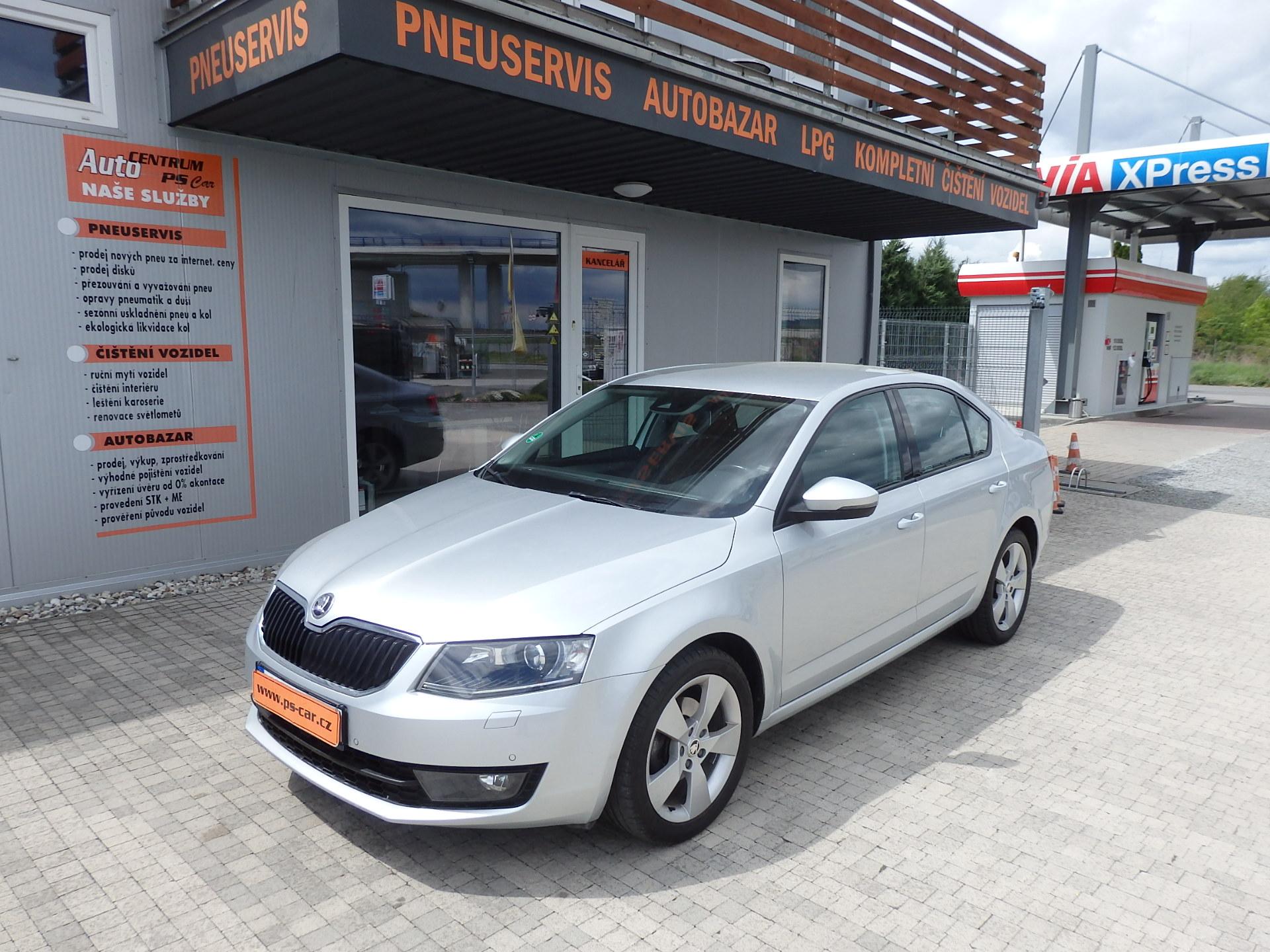 Škoda Octavia 2.0 TDI 110 kW 6x AIRBAG