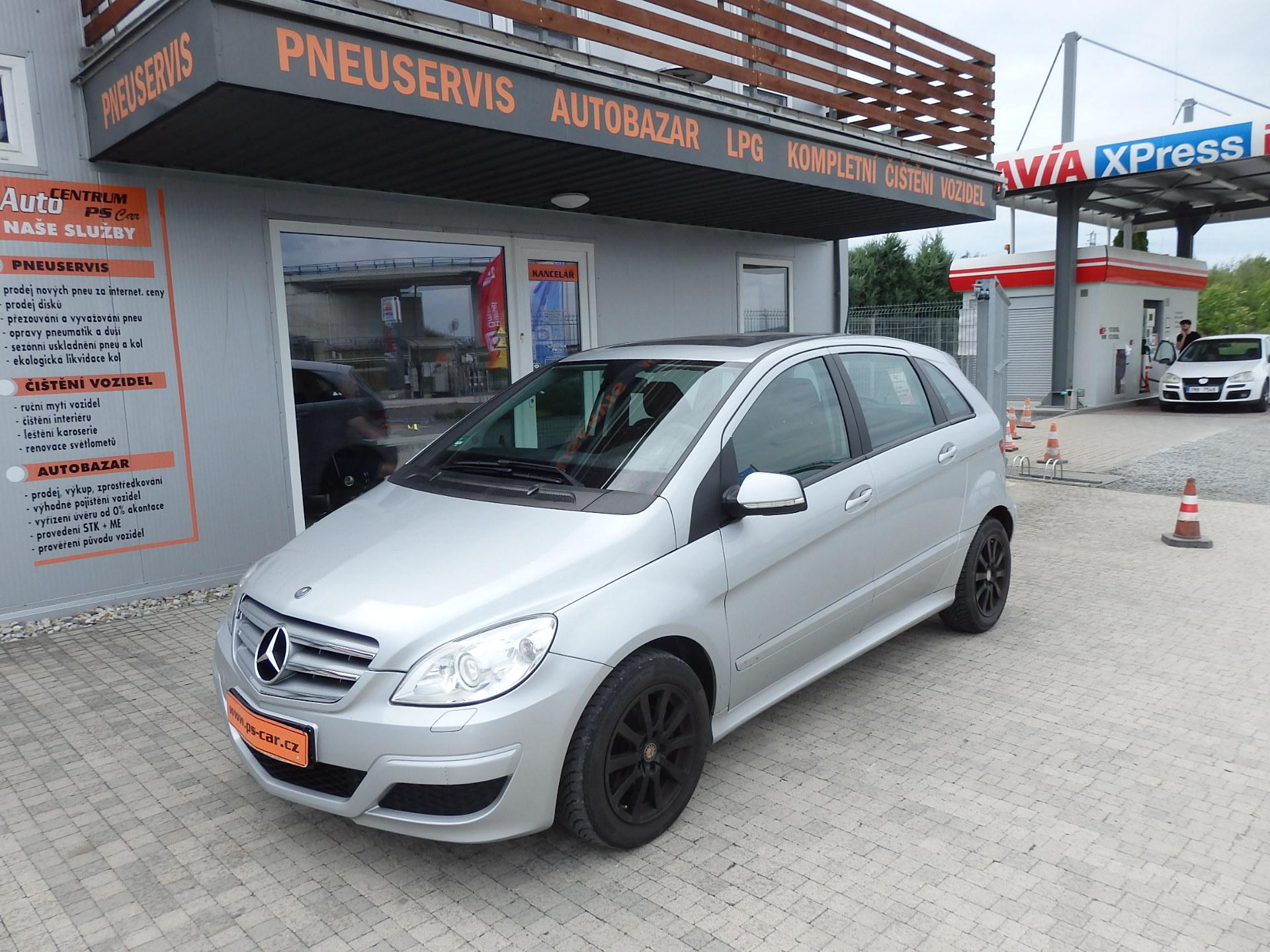 Mercedes-Benz Třídy B B 200 100 kW 6x AIRBAG