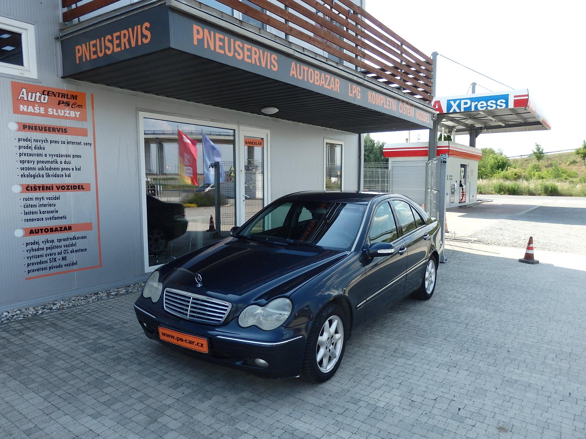 Mercedes-Benz Třídy C 220 CDI 4x AIRBAG