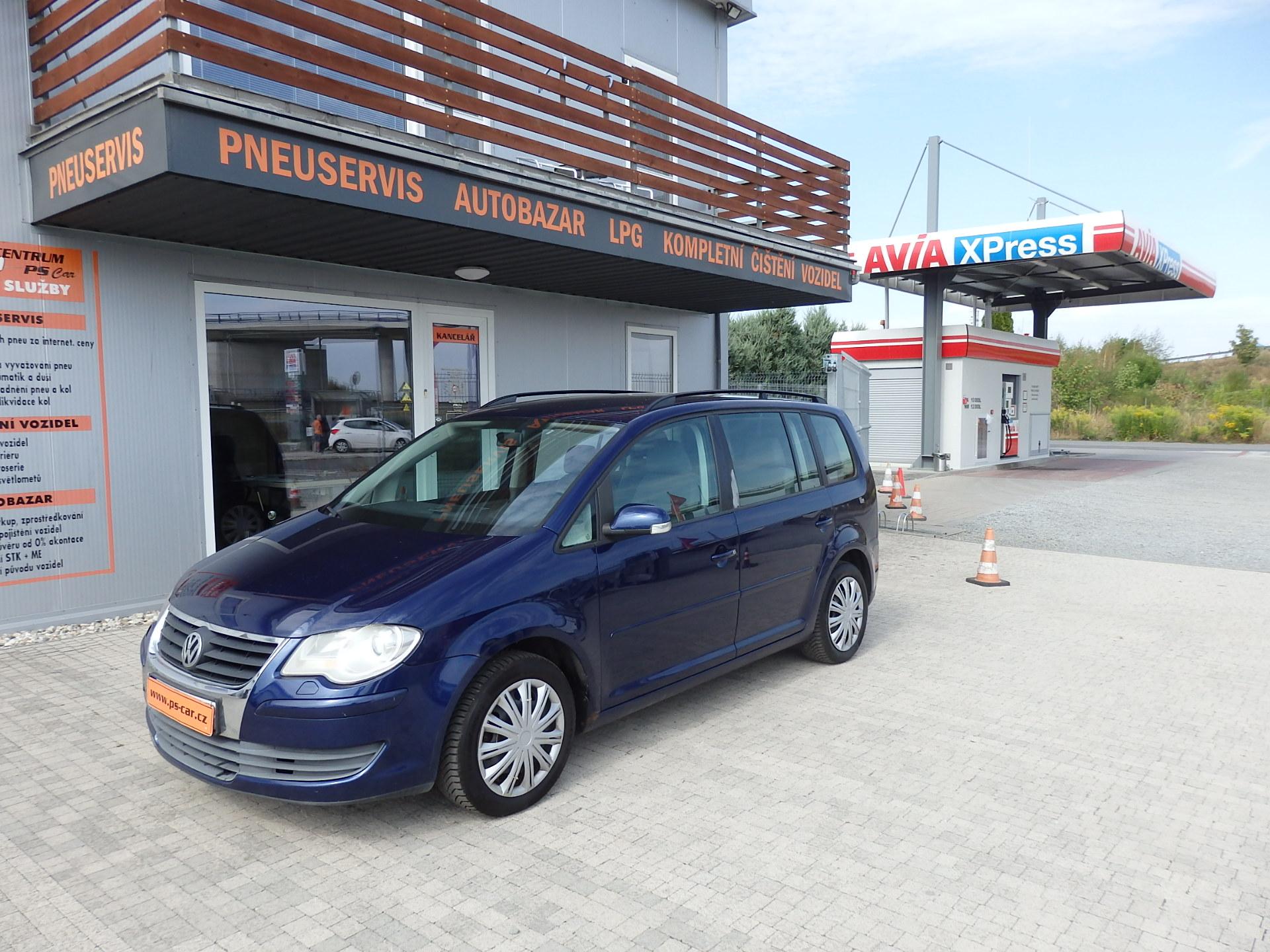 Volkswagen Touran 2,0i KLIMA ECOFUEL